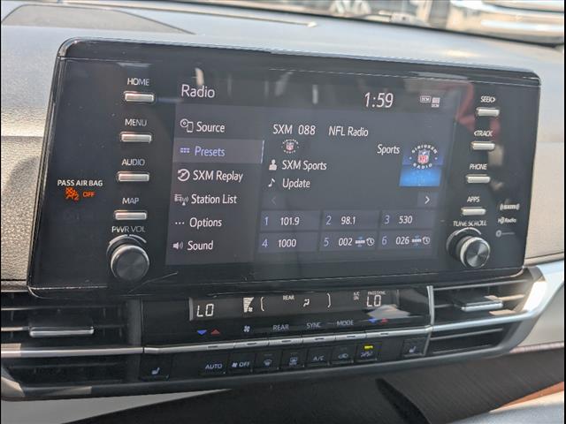 2023 Toyota Sienna XLE 8-Passenger