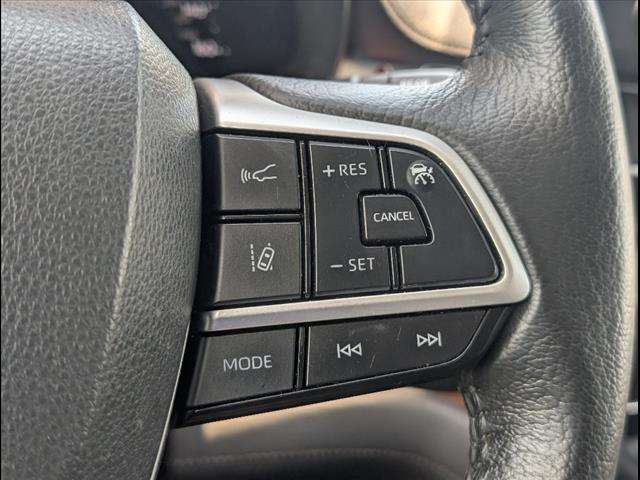 2023 Toyota Sienna XLE 8-Passenger