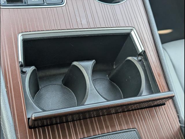 2023 Toyota Sienna XLE 8-Passenger
