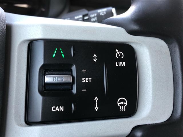 2024 Land Rover Defender 110 P300 S
