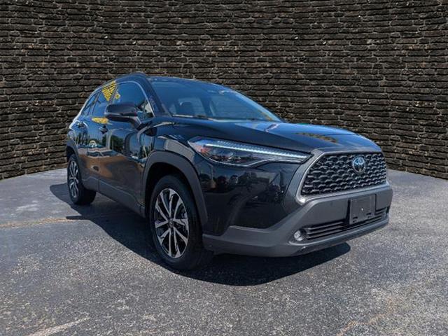 2024 Toyota Corolla Cross XLE