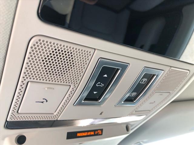 2024 Land Rover Defender 110 P300 S