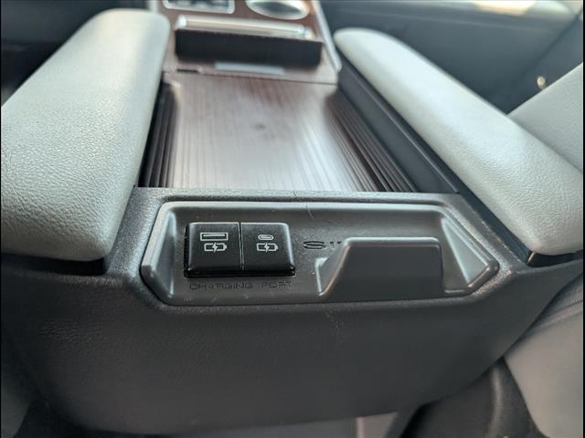 2023 Toyota Sienna XLE 8-Passenger