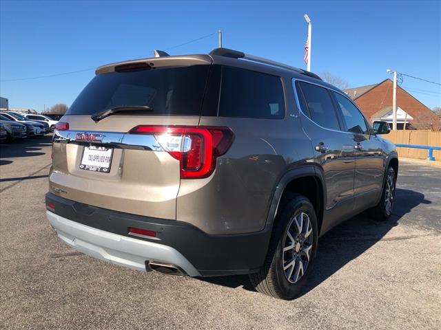 2023 GMC Acadia SLT