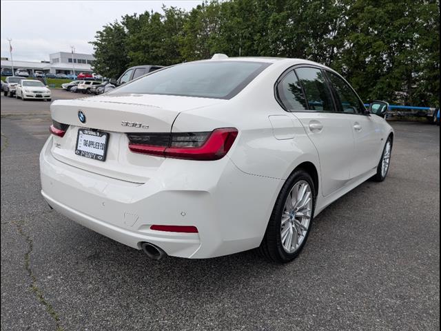 2023 BMW 3 Series 330e