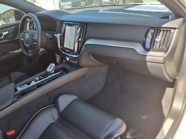 2024 Volvo S60 B5 Plus Black Edition