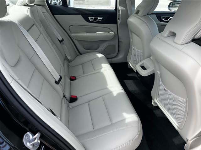 2025 Volvo S60 B5 Core