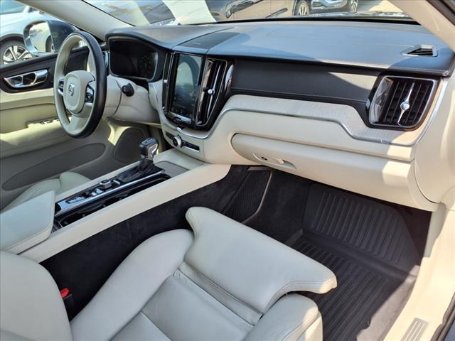 2019 Volvo XC60 T5 Inscription