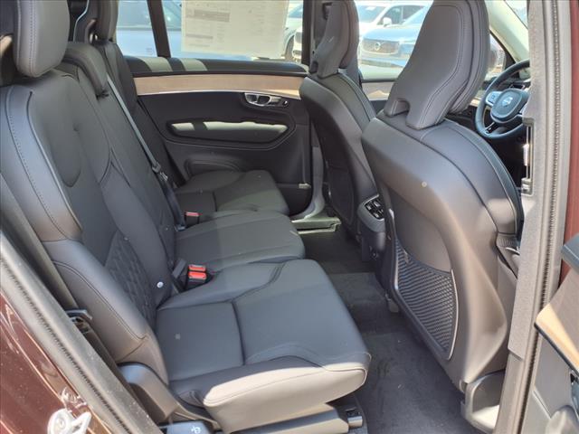 2025 Volvo XC90 B5 Core Bright Theme