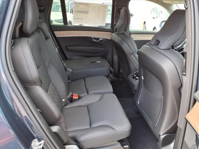 2025 Volvo XC90 B5 Plus Bright Theme 7P