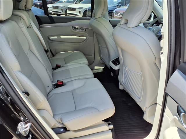 2025 Volvo XC90 B5 Core Bright Theme