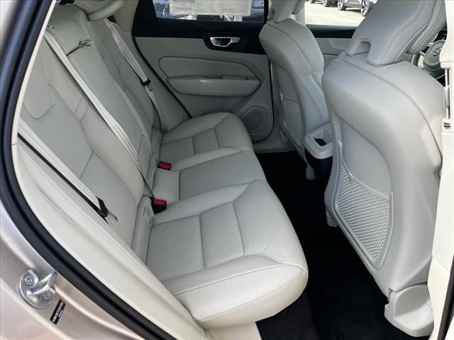 2025 Volvo XC60 B5 Plus Dark Theme