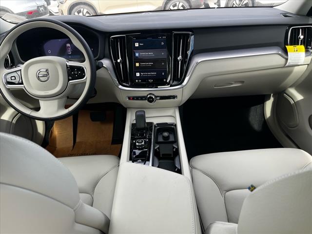 2025 Volvo S60 B5 Core