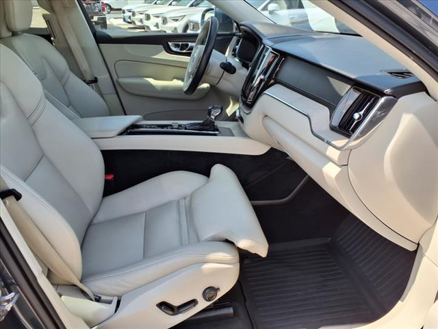 2019 Volvo XC60 T5 Inscription
