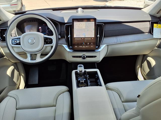 2026 Volvo XC90 B6 Ultra Bright Theme 7P