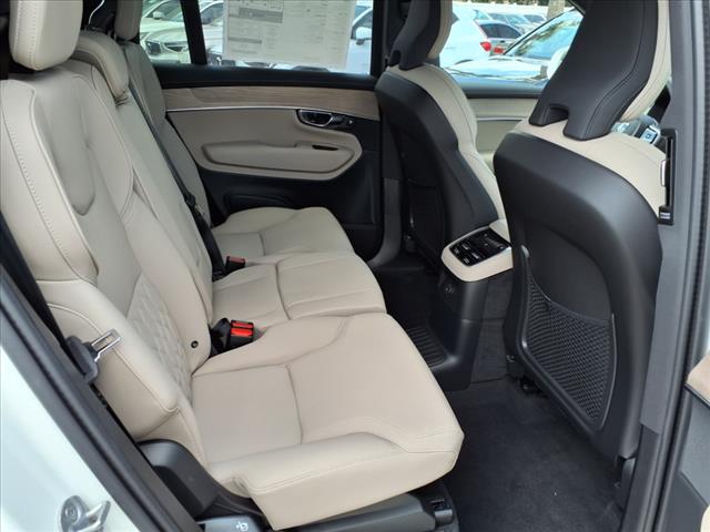 2025 Volvo XC90 T8 Plus Bright Theme 7P