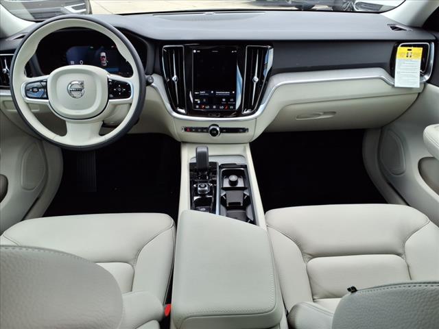 2026 Volvo V60 Cross Country B5 Plus