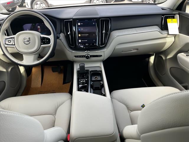2025 Volvo XC60 B5 Plus Dark Theme