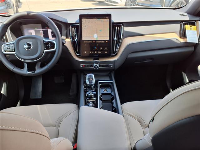 2026 Volvo XC60 B5 Core Dark Theme