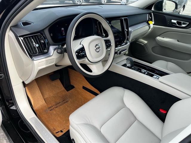 2025 Volvo S60 B5 Core