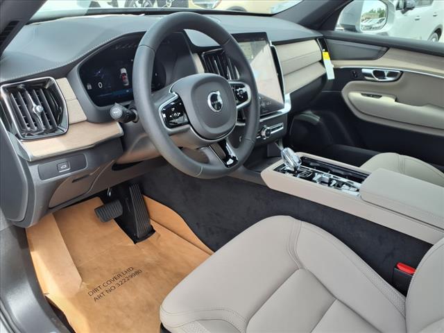 2026 Volvo XC90 B6 Plus Bright Theme 7P