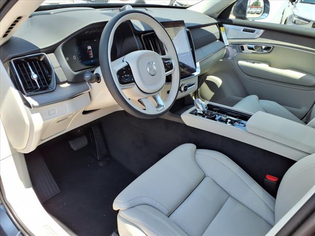 2026 Volvo XC90 B6 Ultra Bright Theme 7P