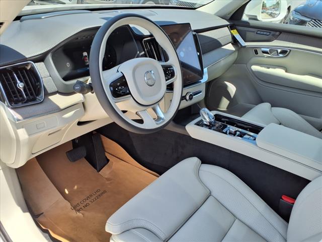2026 Volvo XC90 B6 Ultra Bright Theme 7P