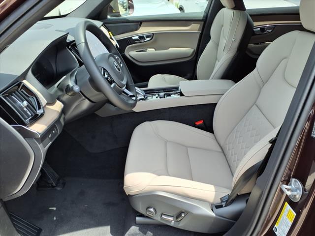 2025 Volvo XC90 T8 Plus Bright Theme 6P