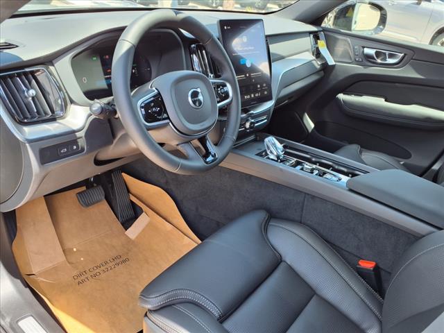 2026 Volvo XC60 PLUG-IN HYBRID T8 Ultra Black Edition
