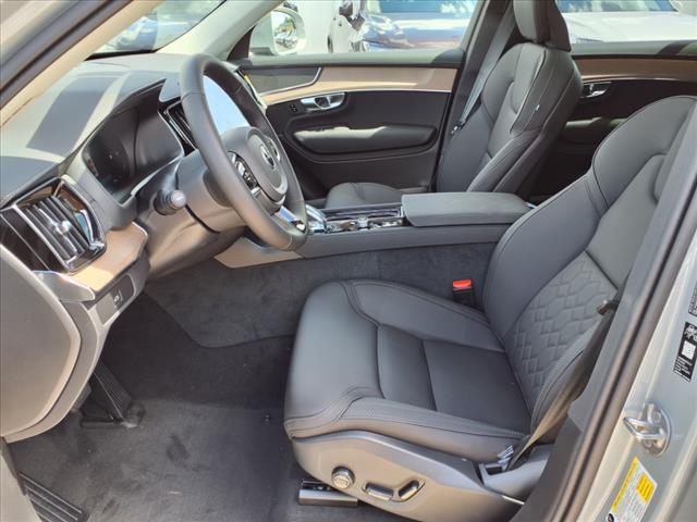 2026 Volvo XC90 B5 Plus Bright Theme 7P