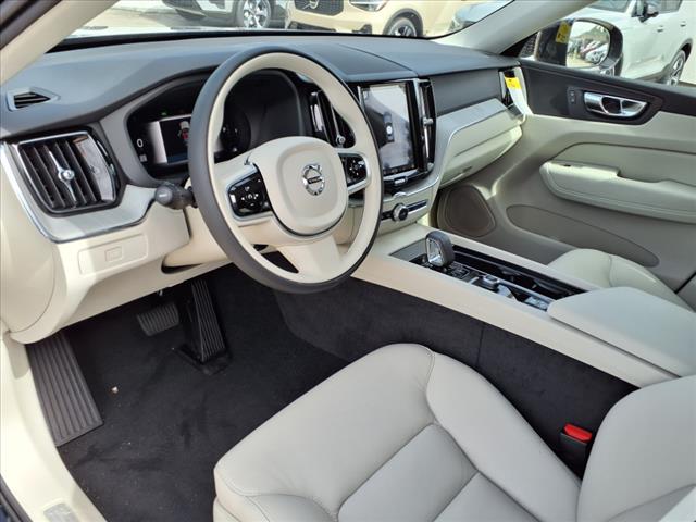 2025 Volvo XC60 B5 Plus Dark Theme