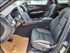 2025 Volvo XC60 B5 Core Dark Theme