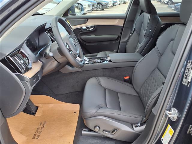2025 Volvo XC90 B5 Plus Bright Theme 7P