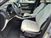 2025 Volvo XC40 B5 Ultra Bright Theme