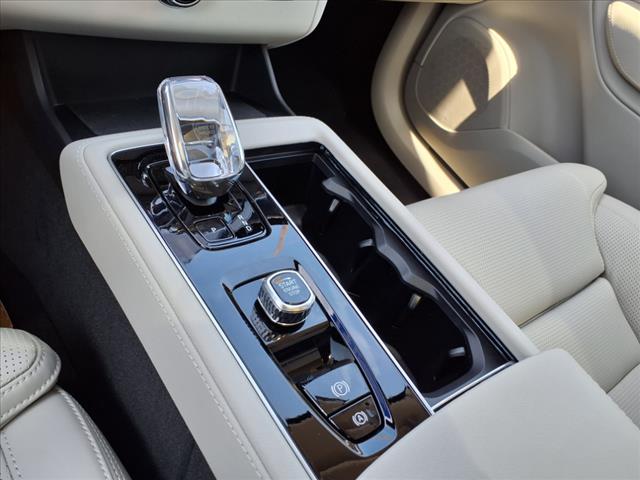 2026 Volvo XC90 B6 Ultra Bright Theme 7P