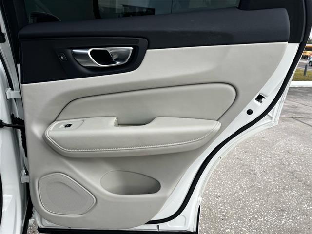 2021 Volvo XC60 T6 Inscription