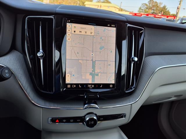 2025 Volvo XC60 B5 Plus Dark Theme