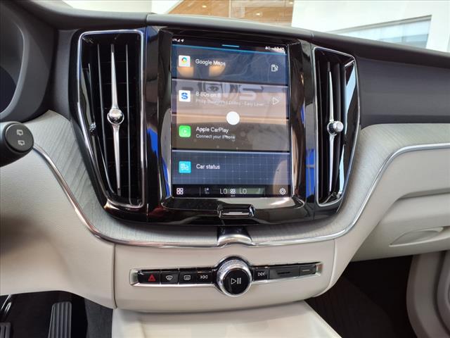 2025 Volvo XC60 B5 Plus Dark Theme