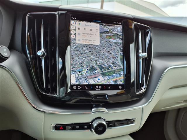 2025 Volvo XC60 B5 Core Dark Theme
