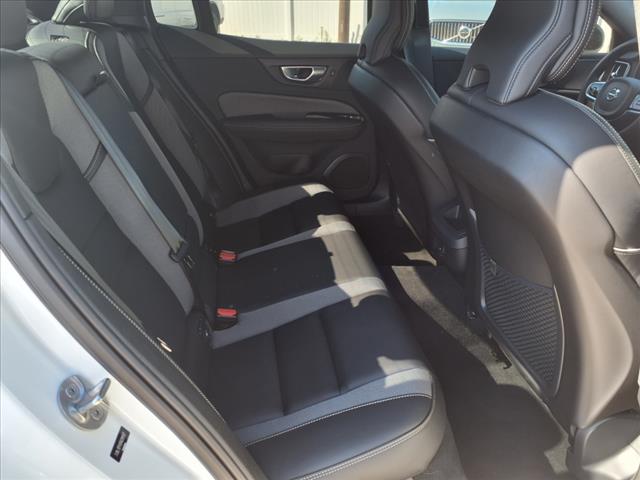 2024 Volvo S60 B5 Plus Black Edition