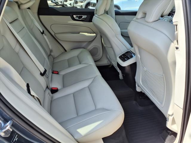 2019 Volvo XC60 T5 Inscription