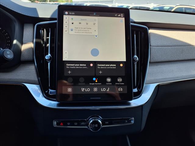 2026 Volvo XC90 B6 Plus Bright Theme 7P