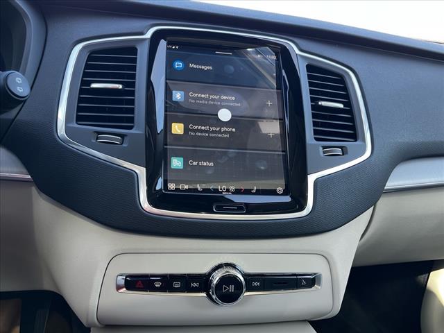 2025 Volvo XC90 B5 Core Bright Theme