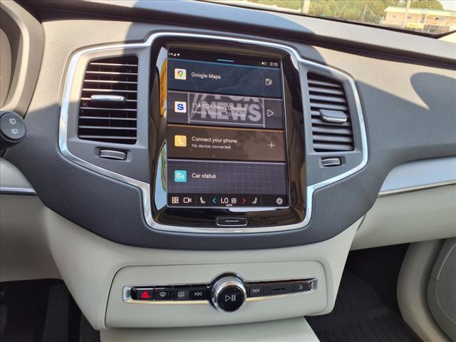 2025 Volvo XC90 B5 Core Bright Theme