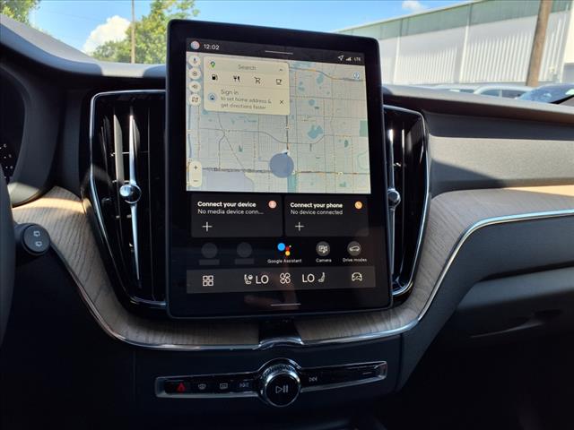 2026 Volvo XC60 B5 Plus Dark Theme