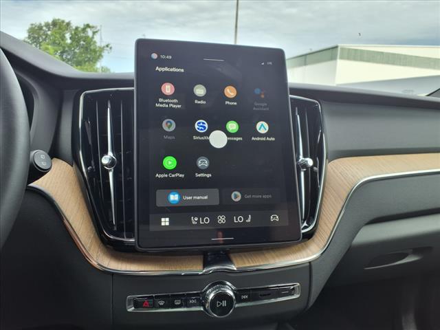 2026 Volvo XC60 B5 Plus Dark Theme