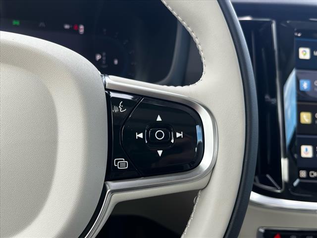 2025 Volvo S60 B5 Core