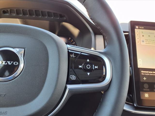 2026 Volvo XC90 B6 Plus Bright Theme 7P