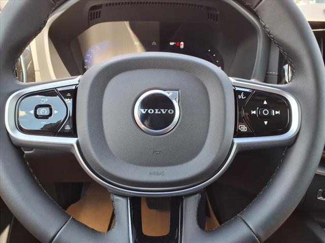 2026 Volvo XC60 PLUG-IN HYBRID T8 Ultra Black Edition