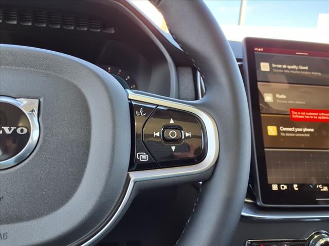 2025 Volvo XC90 B5 Plus Bright Theme 7P